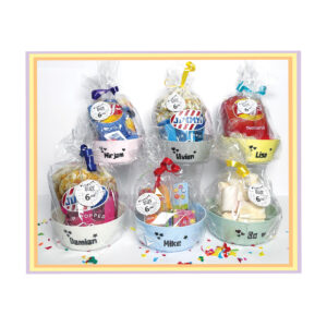 Gekleurde bakjes met naam